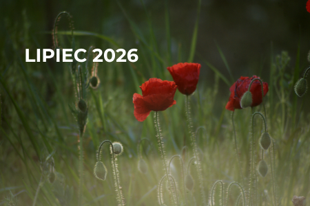 Grafika ilustracyjna: Kartka z kalendarza na lipiec 2026 - przegląd materiałów rocznicowych
