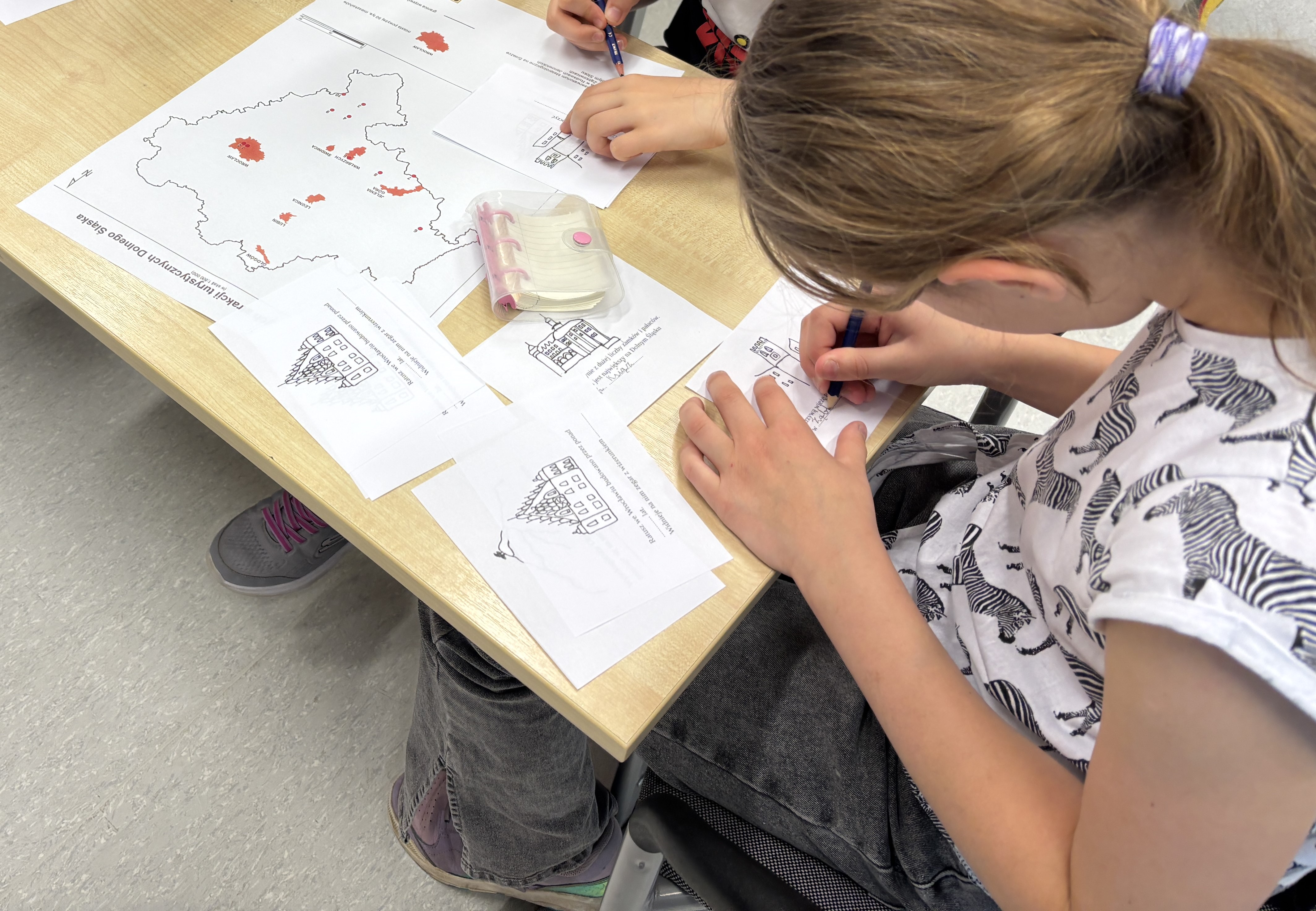 Grafika ilustracyjna - zajęcia z edukacji regionalnej