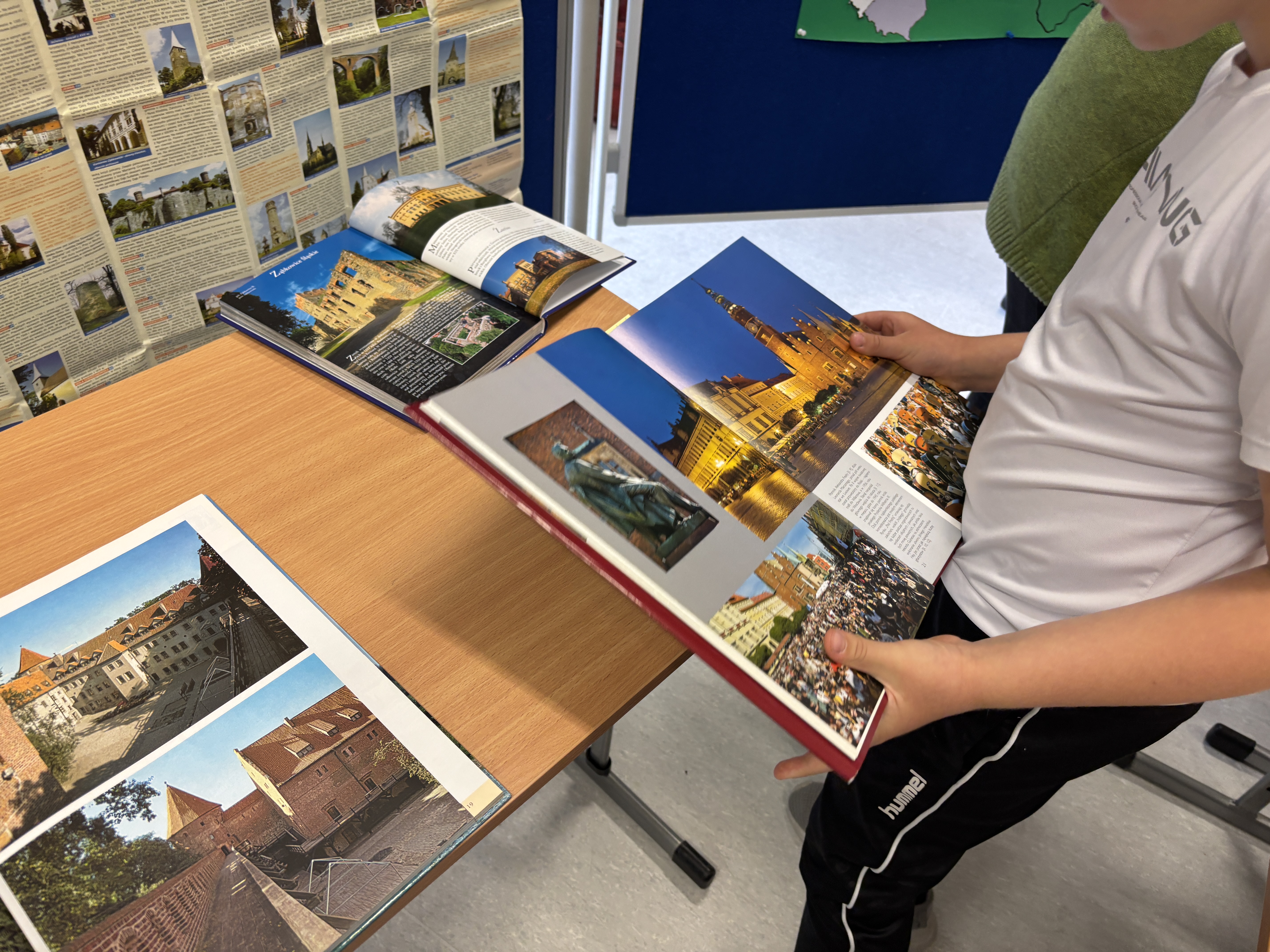 Grafika ilustracyjna - zajęcia z edukacji regionalnej
