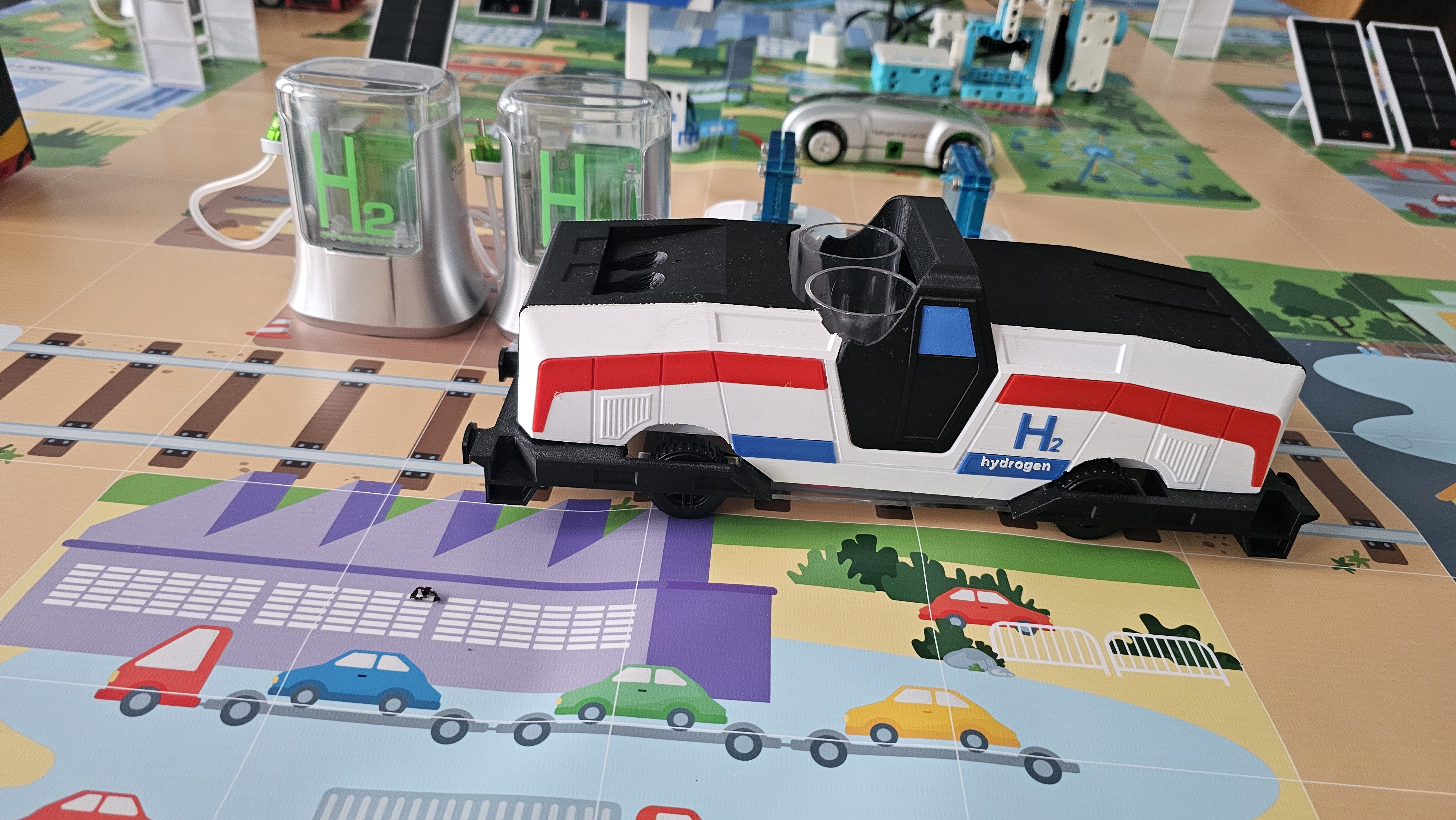 Grafika ilustracyjna warsztaty dla nauczycieli podczas konkursu Cybertron 2025