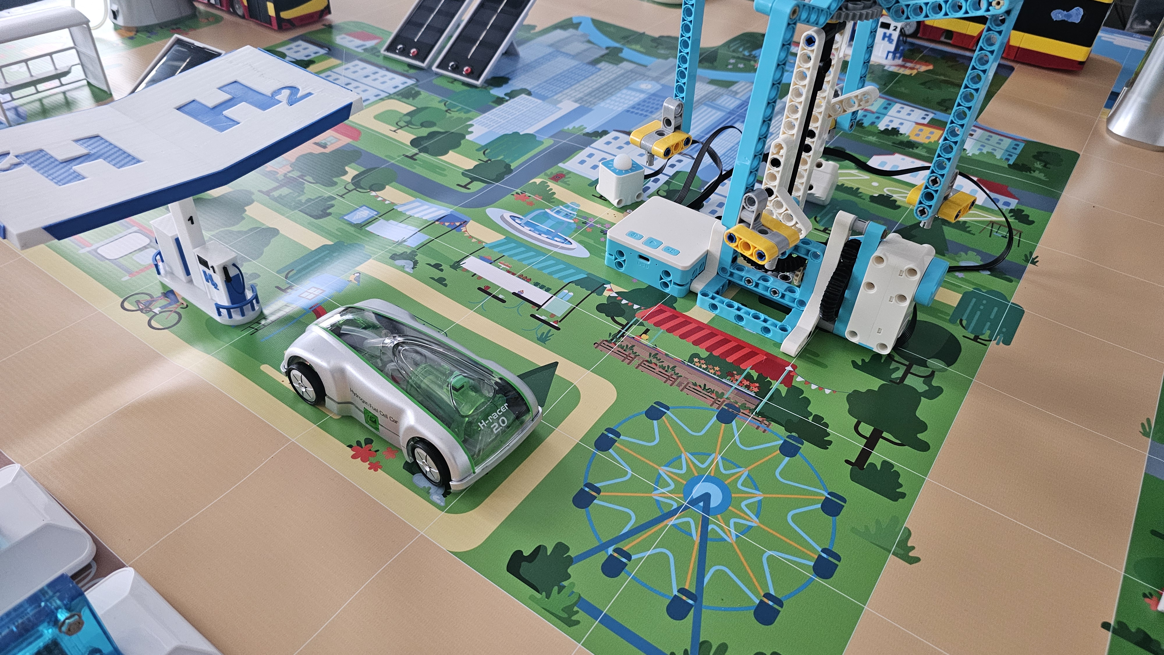 Grafika ilustracyjna warsztaty dla nauczycieli podczas konkursu Cybertron 2025